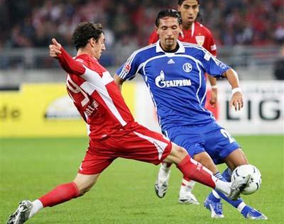 边合作中成 边合作中成